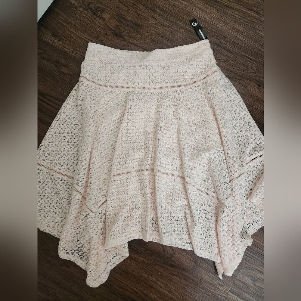 NWT Lace Asymetrical Skirt